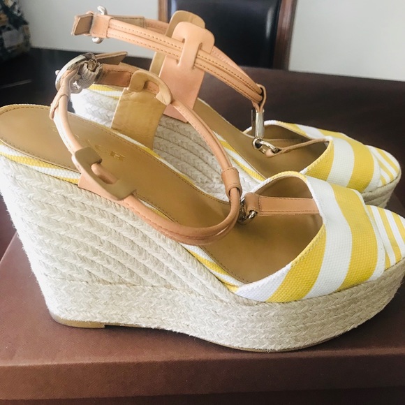 Coach Wedge Sandals - Picture 7 of 9